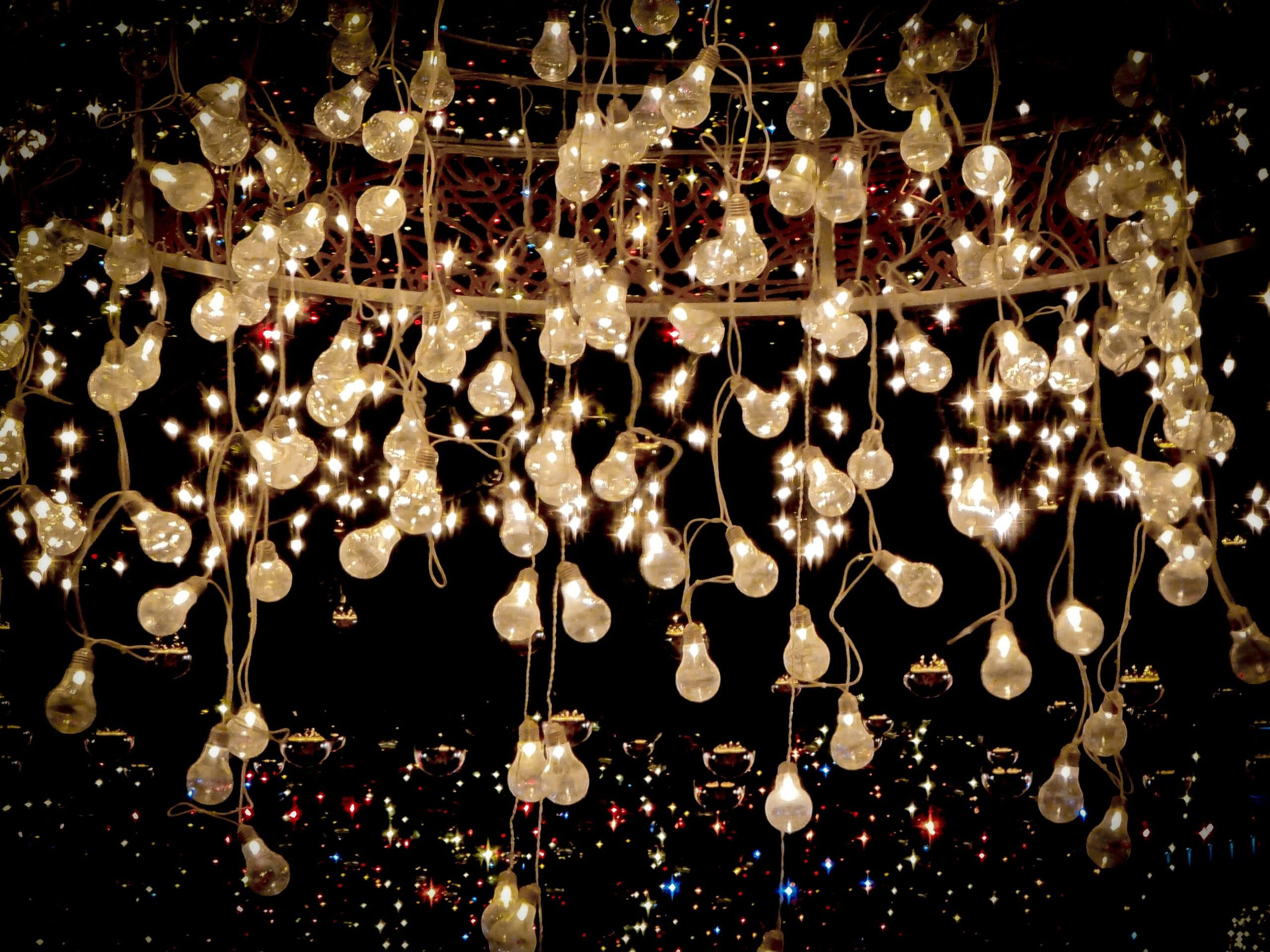 The Ultimate Christmas Lighting Guide